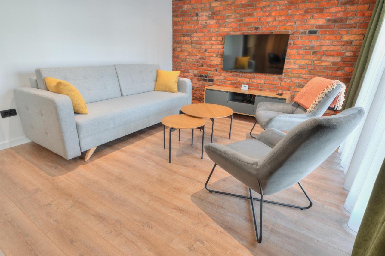 קולאסין Apartmani Studio Proforma מראה חיצוני תמונה
